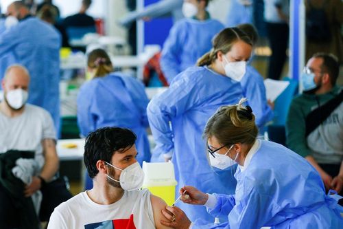 Nghịch lý: Số ca nhiễm Omicron tăng vọt ở bang có tỷ lệ tiêm chủng cao nhất nước Đức