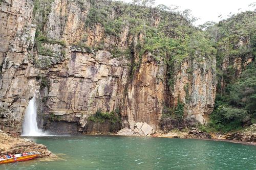 Gần 40 người thương vong trong vụ sạt lở đá ở Pakistan