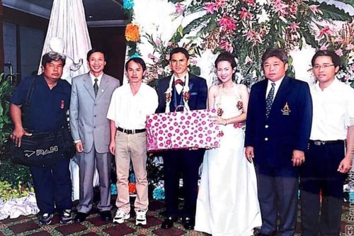 20 năm đong đầy tình cảm keo sơn của bầu Đức và Kiatisak