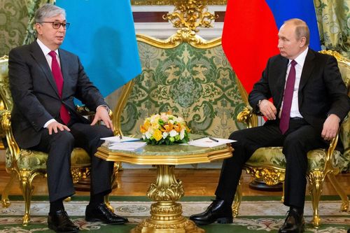 Chỗ dựa của tổng thống Kazakhstan trong khủng hoảng