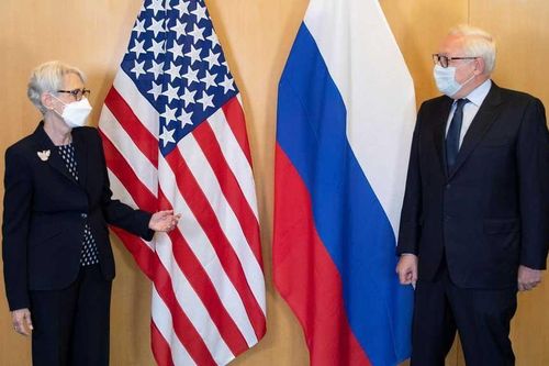Nga: Mỹ cảm thấy không thoải mái khi tổ chức đối thoại song phương với Moscow