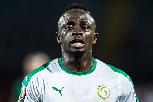 Mane giúp Senegal thắng ở phút 90+7