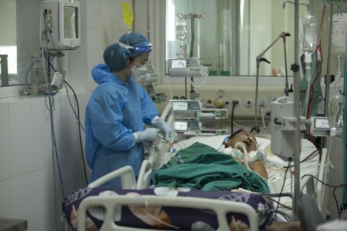 Hà Nội: Số ca F0 nặng, nguy kịch tăng