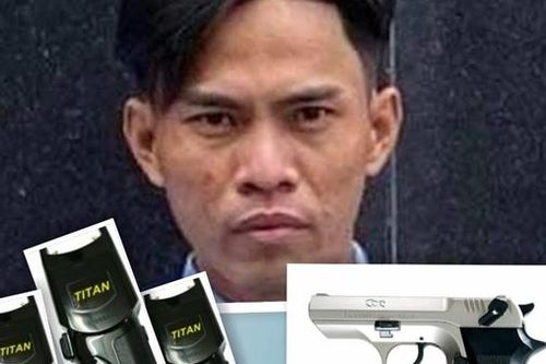 Bảo vệ ngân hàng 'biến mất' cùng súng bắn đạn cao su và 3 cây roi điện