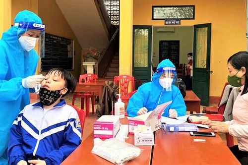 Ninh Bình thêm ổ dịch mới, nhiều trường chuyển sang học trực tuyến
