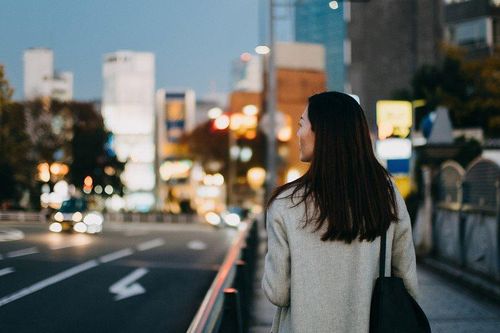 Người độc thân bị lừa tình, tiền khi dùng app hẹn hò
