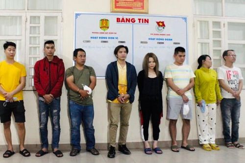 Đồng Nai: Tóm gọn đường dây mại dâm liên tỉnh, 'cắt phế' tiền tỷ hàng trăm gái 'buôn hương'