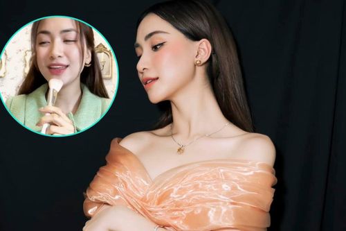 Hòa Minzy cover 'Nắng có còn xuân' đầy ngọt ngào, nhưng 'chiếc micro' trên tay dường như hơi sai sai!