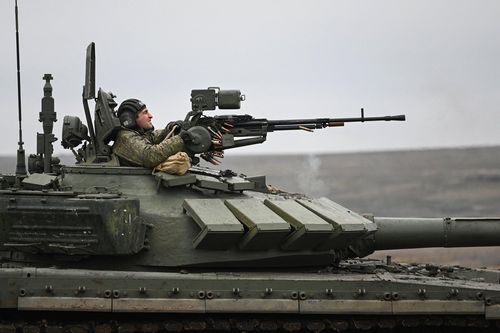 Đàm phán an ninh bế tắc, Nga tập trận xe tăng sát Ukraine