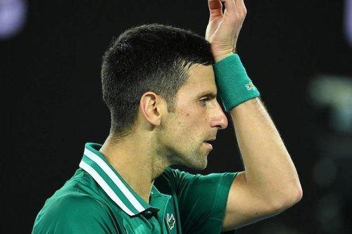 Tây Ban Nha điều tra việc nhập cảnh của Djokovic