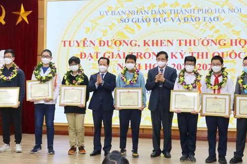 Học sinh Hà Nội nối dài thành tích xuất sắc