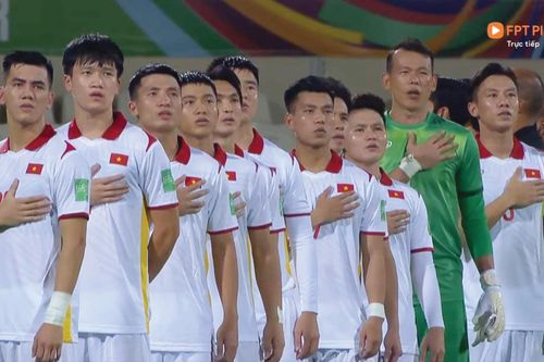 Tuyển Việt Nam hội quân: 'Đội tuyển mới', thách thức cũ