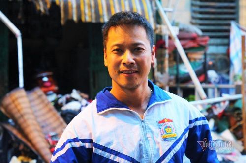 Đề xuất khen thưởng 'người hùng' lao vào ngôi nhà đang cháy cứu bé gái