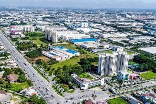 Khởi tố giám đốc Công ty địa ốc Đông Bình Dương vì lừa đảo, chiếm đoạt tài sản