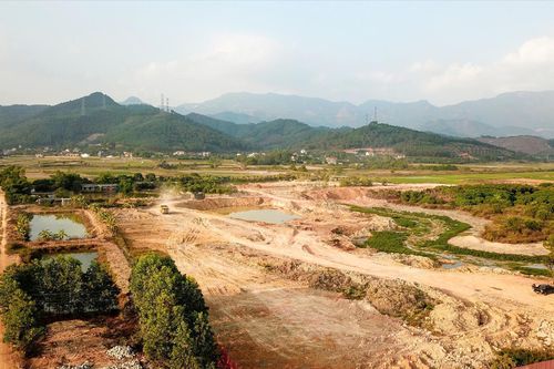 Đại công trường 'sét tặc' lớn nhất Quảng Ninh: Quản lý tài nguyên có vấn đề?