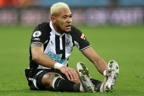 Newcastle bị đẩy xuống thứ 19