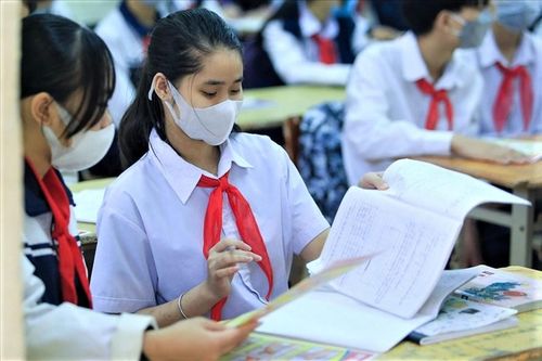 PGS.TS Nguyễn Huy Nga: 'Cần đánh giá khác, Hà Nội là vùng xanh, trẻ em được đi học'