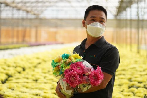 Vùng trồng hoa lớn nhất nước hối hả chạy Tết Nhâm Dần 2022