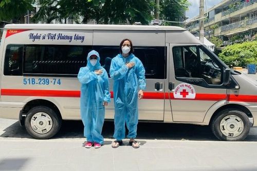 Việt Hương lên tiếng khi bị tố sử dụng xe cứu thương rỗng, lừa đảo từ thiện 3 tỷ