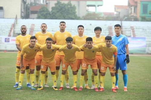 Nam Định FC bỏ dở giải đấu vì cầu thủ nhiễm Covid-19