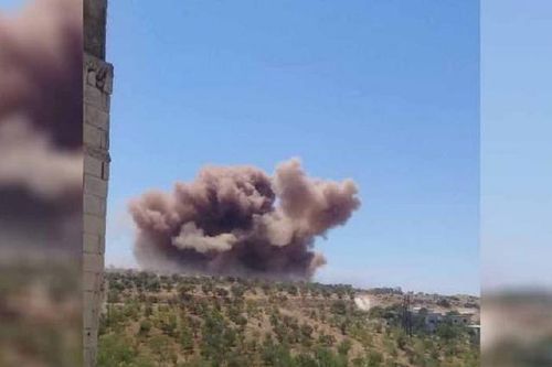 Máy bay Nga dội loạt bom có sức công phá mạnh vào khủng bố ở 'chảo lửa' Idlib