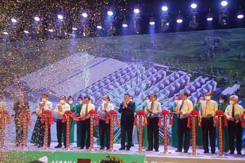 Chủ tịch nước Nguyễn Xuân Phúc dự Lễ khánh thành Nhà máy gạo xuất khẩu quy mô lớn ở An Giang