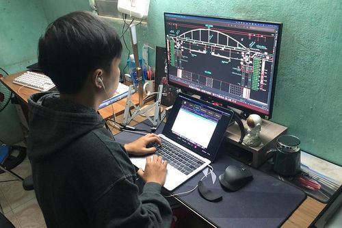Dịch bệnh và nỗi khổ của sinh viên năm cuối: Loay hoay tốt nghiệp giữa đại dịch