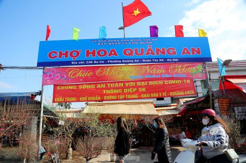 Chợ hoa xuân Hà Nội được bố trí an toàn phòng, chống dịch COVID-19 ra sao