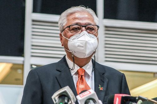 Thủ tướng Malaysia: Học Việt Nam để phát triển bóng đá