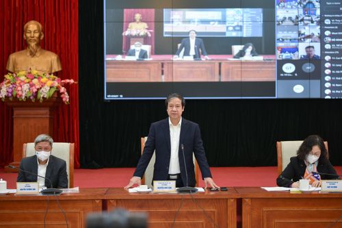 Bộ trưởng Nguyễn Kim Sơn: Học sinh cấp 2, cấp 3 đi học sau Tết
