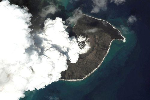 Núi lửa phun và sóng thần là 'thảm họa chưa từng có' ở Tonga
