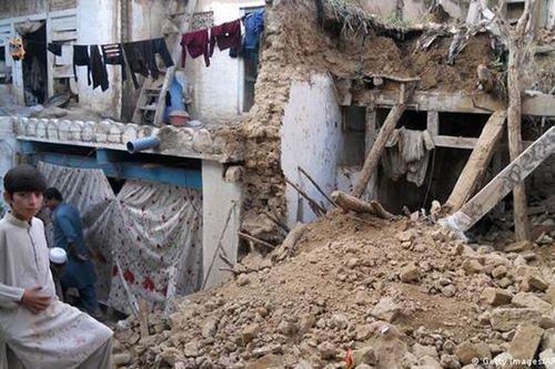 Động đất rung chuyển phía tây Afghanistan, hàng chục người thiệt mạng