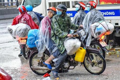 Thông báo người dân 'về ăn Tết trước 7-10 ngày' gây xôn xao, UBND xã ban hành công văn mới