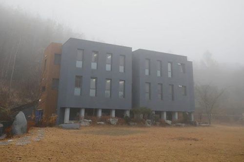 Bên trong khách sạn nhà tù kỳ lạ ở xứ sở kim chi