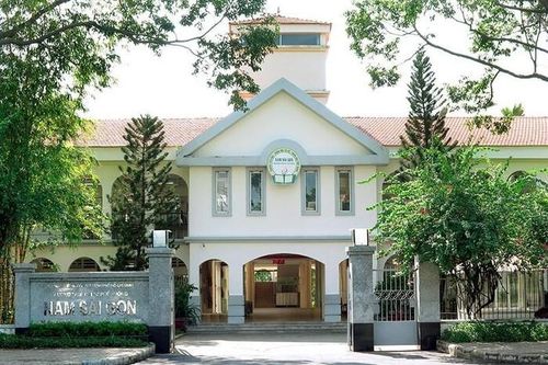 Hiệu trưởng đang là F0 vẫn đến trường: Sở GD&ĐT TP.HCM khẳng định chỉ là F1