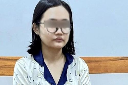 Con gái giết cha rồi đốt nhà phi tang thi thể