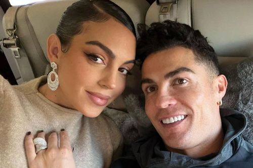 Georgina chưa bao giờ nói chuyện với Ronaldo về bóng đá