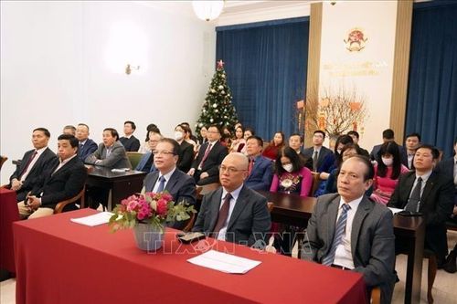 Xuân Quê hương 2022: Không khí đón Tết 'tuy xa mà gần' của người Việt tại Nga và Israel