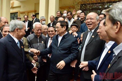 Phát huy truyền thống Thanh Hóa anh hùng, chăm lo Tết cho người lao động