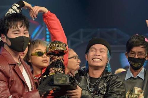 Chung kết Rap Việt: Binz - Kellie mượn Rap nói về ồn ào, Seachains xuất sắc đoạt Quán quân