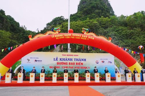 Thủ tướng dự lễ khánh thành 2 công trình trọng điểm của tỉnh Quảng Ninh