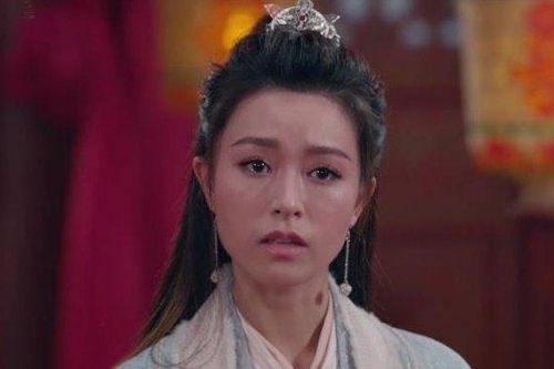 Khán giả nhận xét Văn Vịnh San là Triệu Mẫn kém sắc nhất lịch sử