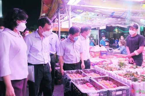 TP Hồ Chí Minh bảo đảm hàng hóa dồi dào phục vụ Tết