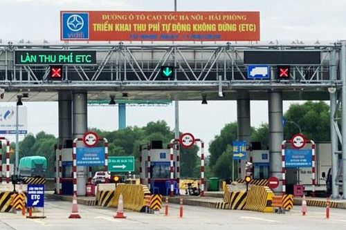 Khắc phục ngay việc xe dán thẻ không dừng không qua được trạm thu phí