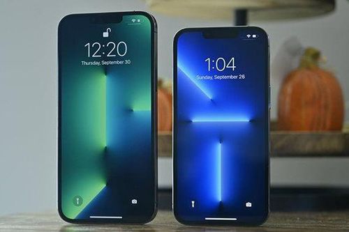 iPhone 15 Pro sử dụng màn hình LPTO của Trung Quốc
