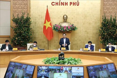Thủ tướng chủ trì họp trực tuyến với 63 tỉnh, thành phố về phòng, chống dịch COVID-19