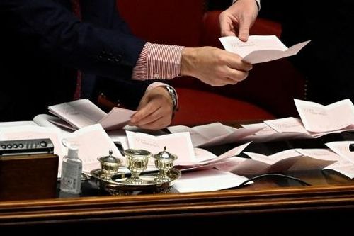 Ngày bỏ phiếu thứ 4 kết thúc bất định, danh tính Tổng thống mới của Italy vẫn là ẩn số