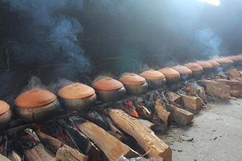 Những đặc sản đắt đỏ, có loại có giá gần 2 chỉ vàng nhưng năm nào cũng 'hot'