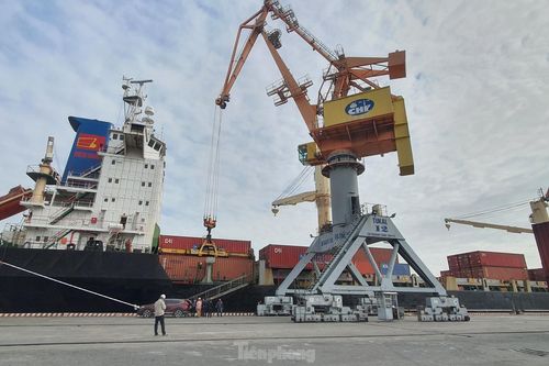 Tăng trưởng kinh tế Việt Nam dự báo đạt 5,5% năm 2022