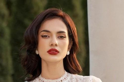Nhan sắc cỡ Minh Hằng mà cũng phải chịu 'lép vế' trước bông hồng lai này!